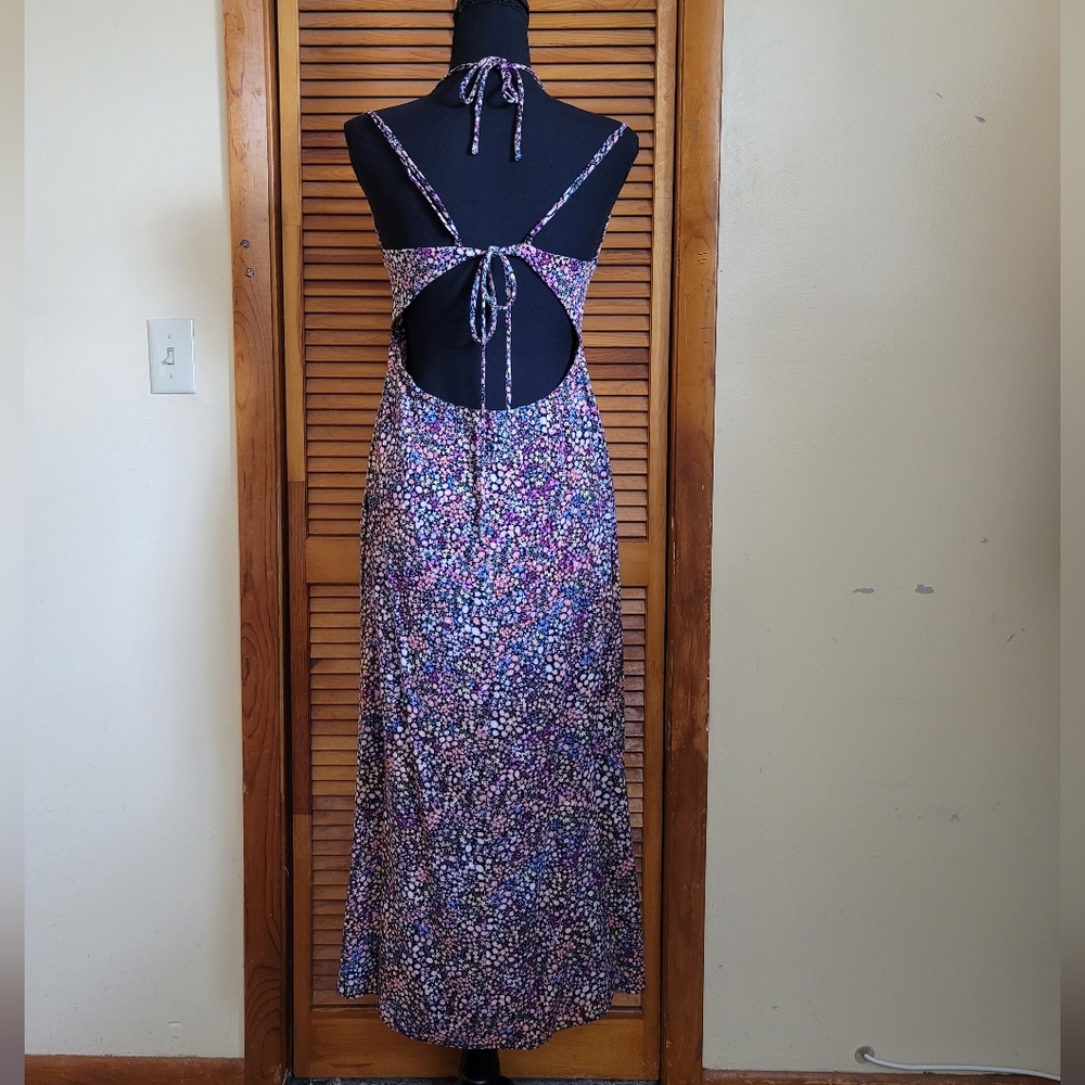 EUC H&M Floral Halter Maxi Dress Size Medium - Picture 3 of 4